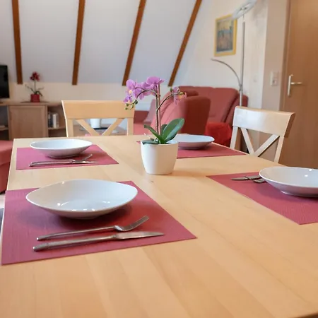 Haus Sabine - Og Apartament